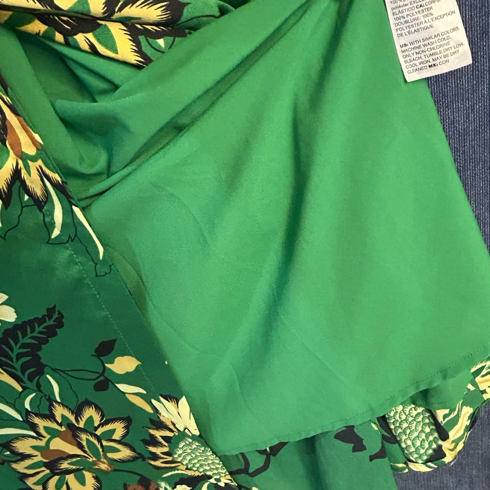 Chico's Green Maxi Dress with Yellow Floral Print - Picture 7 of 9